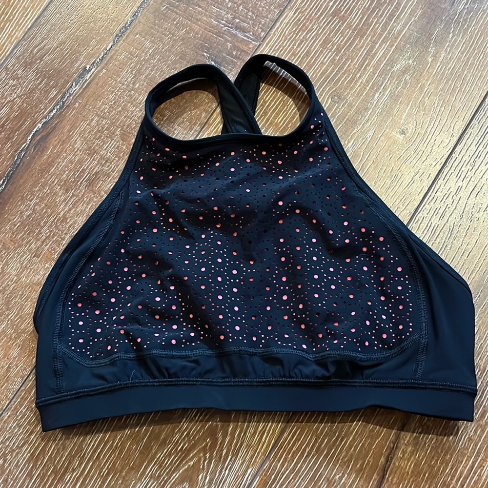 Lululemon High Neck Sports Bra